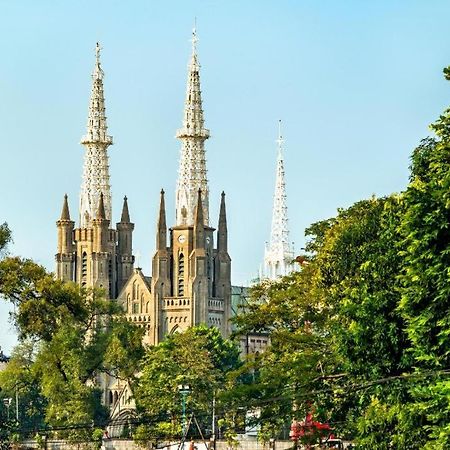 Swiss-Belhotel Mangga Besar Джакарта Екстер'єр фото