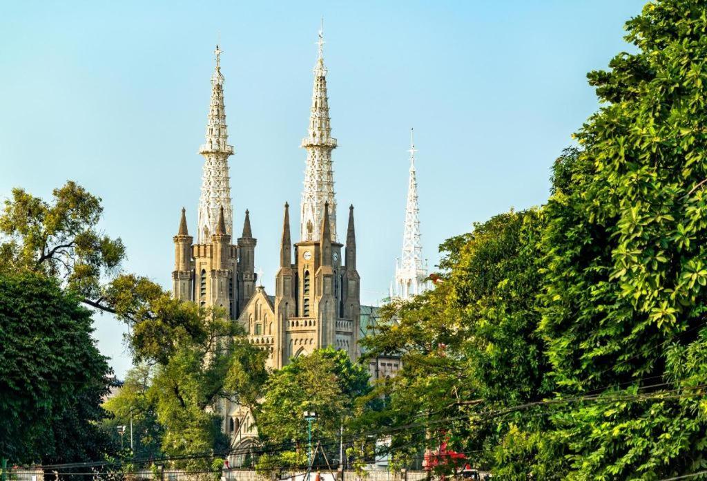 Swiss-Belhotel Mangga Besar Джакарта Екстер'єр фото